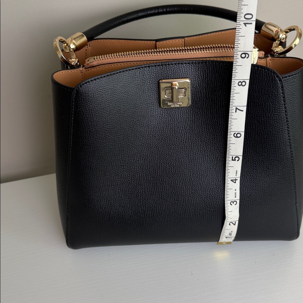 BNWT Kate Spade Black Leather Handbag adjustable / removable shoulder strap - Picture 9 of 9